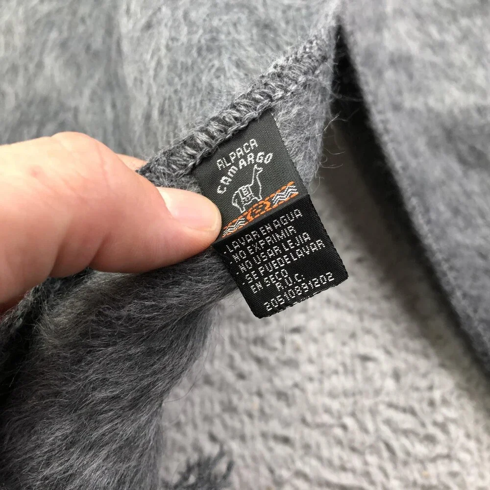 Alpaca Camargo Scarf Womens One Size Gray Alpaca Blend Fuzzy Knit Fringe Peru